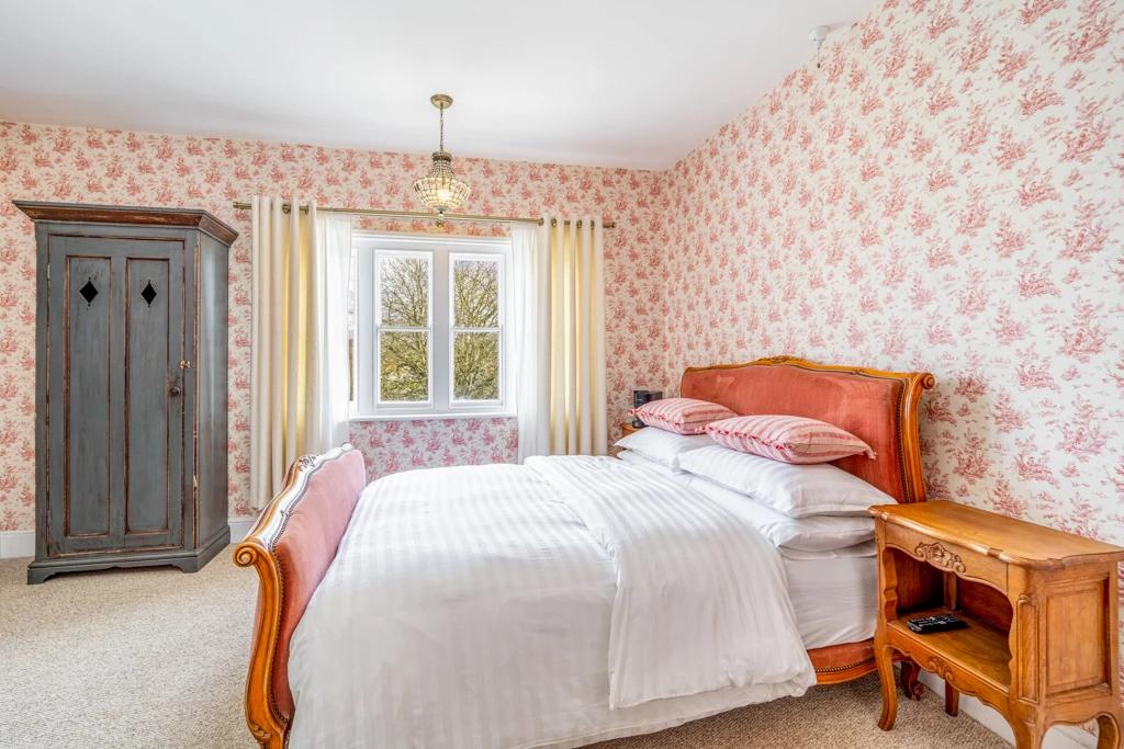 The Whichcote Arms Hotel Слийфорд Екстериор снимка