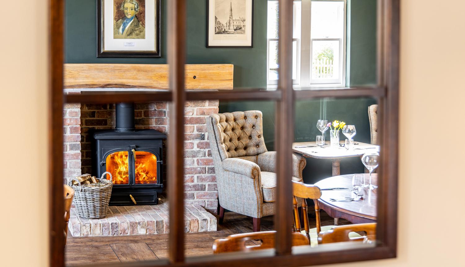 The Whichcote Arms Hotel Слийфорд Екстериор снимка